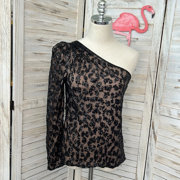Express Sequined Off Shoulder One Long Sleeve Top - Picture 6 of 6